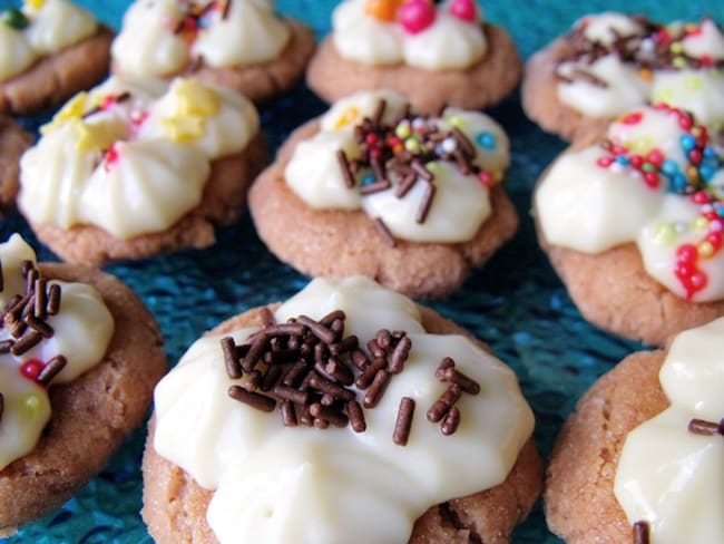 Tartelettes macarons, ganache légère au chocolat blanc