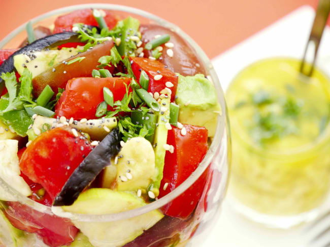 Salade écarlate aux 3 tomates