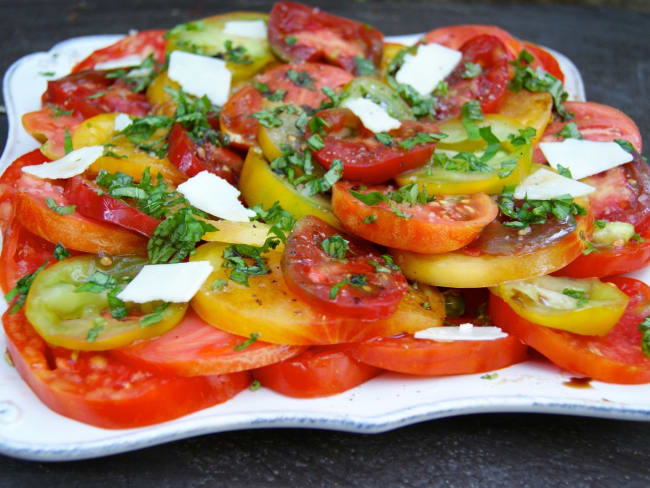 Salade de tomates anciennes