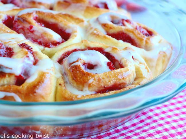 Brioches roulées aux fraises