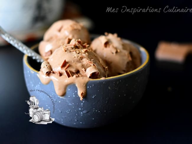 Glace au chocolat avec 3 ingrédients seulement