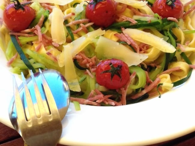 Pâtes fraîches aux tagliatelle de courgettes