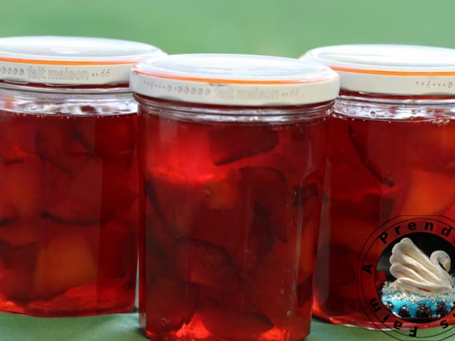 Confiture de prunes à la cannelle faite maison