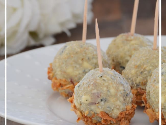 Sucettes de tomate cerises à la Fourme d'Ambert