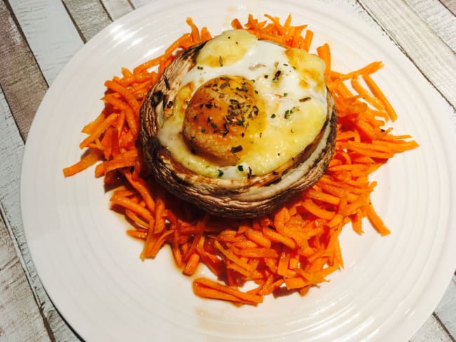 Champignons portobello farcis au cheddar et aux œufs 