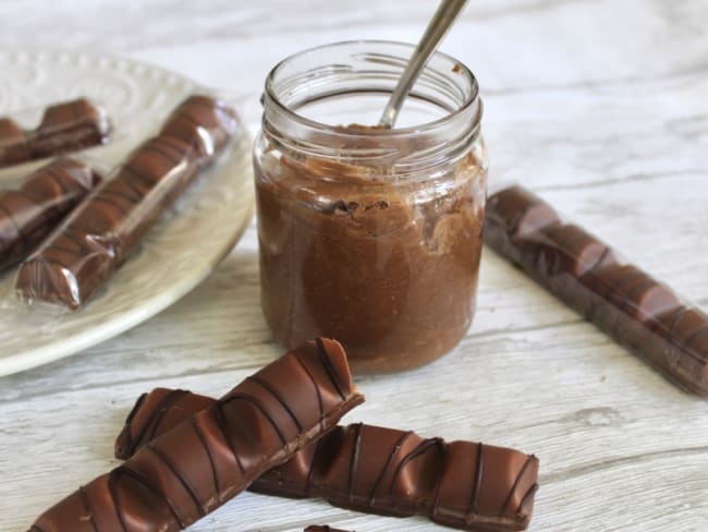 Pâte à tartiner aux Kinder Bueno