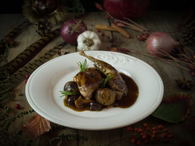 Salmis de perdrix à pattes rouges, châtaignes et olives Taggiasche