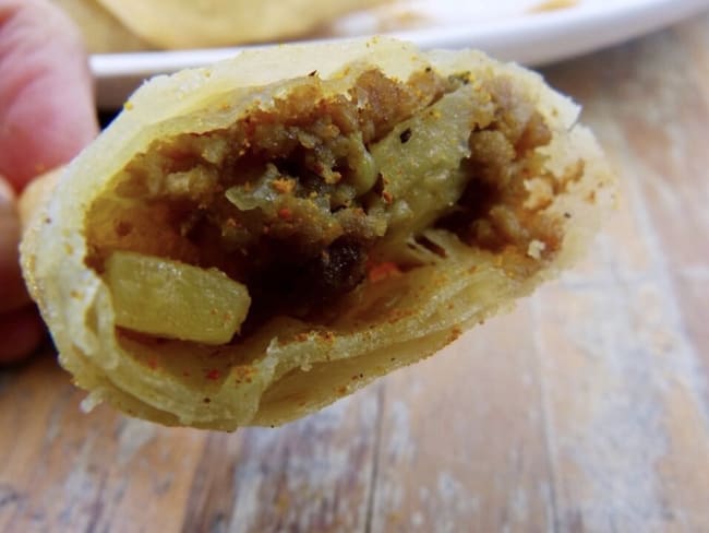 Sambos au boeuf et pommes de terre