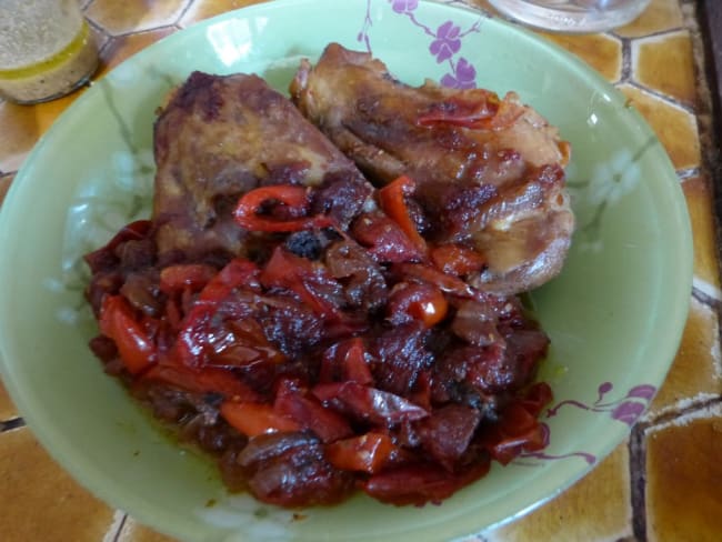 Poulet aux poivrons et tomates