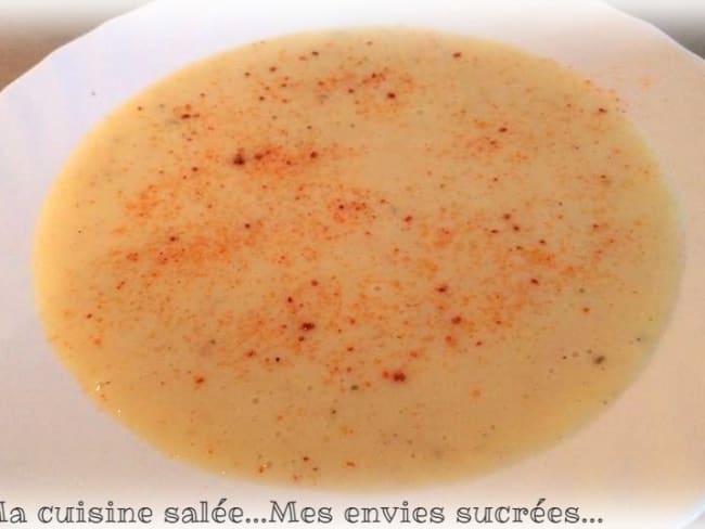 Velouté de courgette jambon et vache qui rit