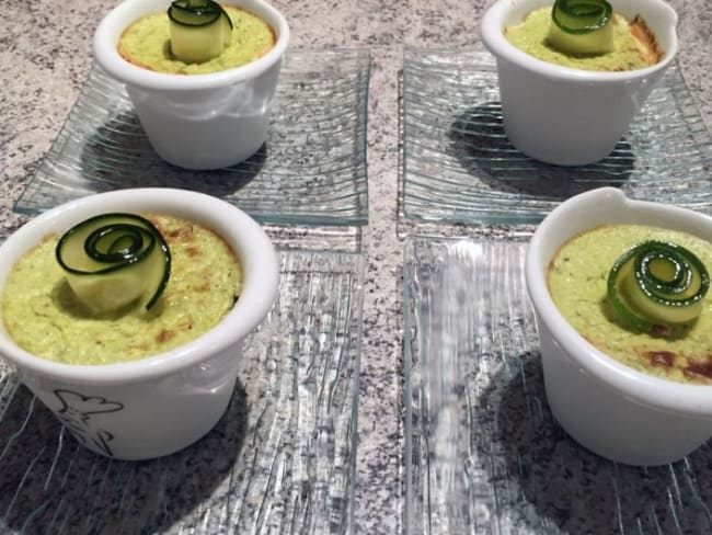 Mousses de courgettes au saumon fumé