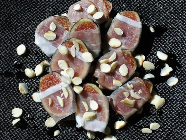 Figues au jambon sec