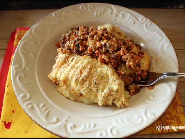 Hachis parmentier aux lentilles vertes et sauce tofu à la tomate