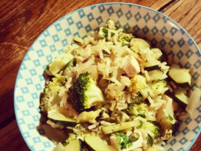 Wok de légumes au riz complet thaï et au tofu : plaisir et santé !