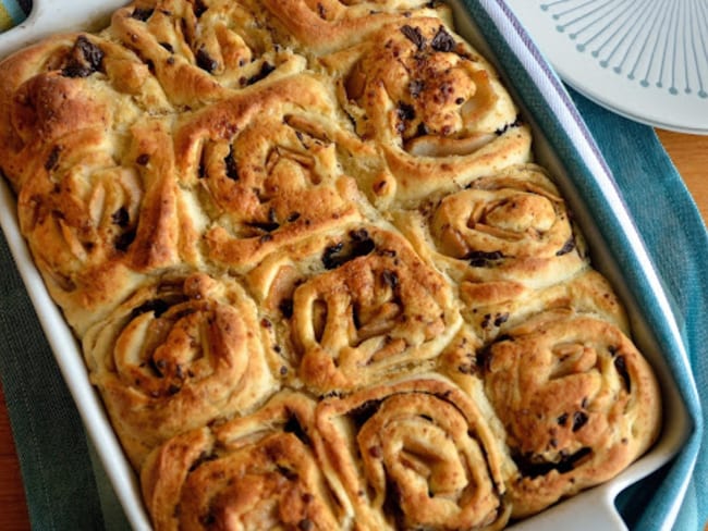 Brioches roulées poire-chocolat