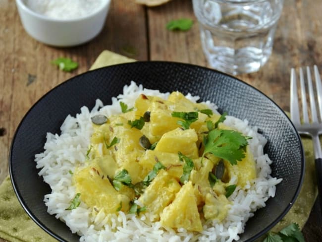 Curry d'ananas au lait de coco