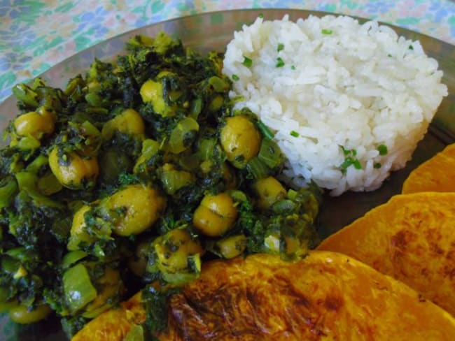 Curry vegan de pois chiches et d'épinards