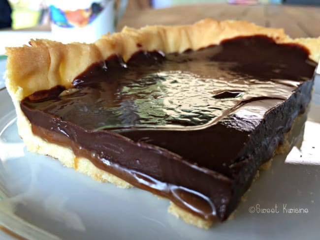 La tarte toute simple au chocolat et au caramel au beurre salé