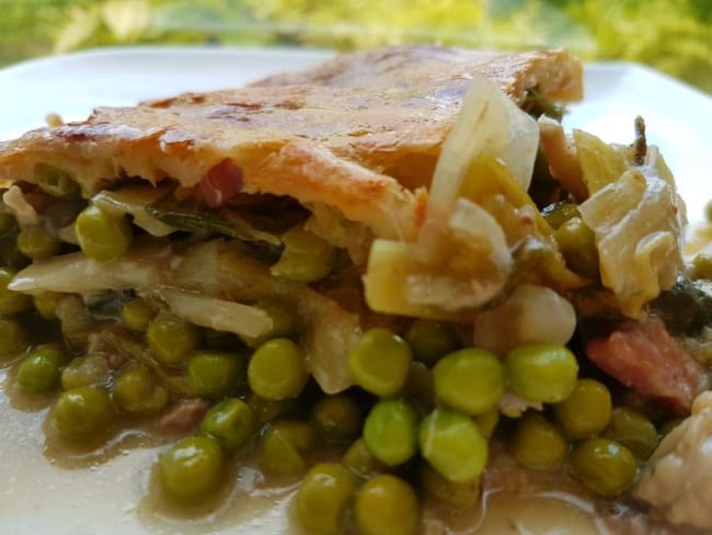 Tourte au poireau et au lapin, petits pois et épinards d’après Jamie Oliver