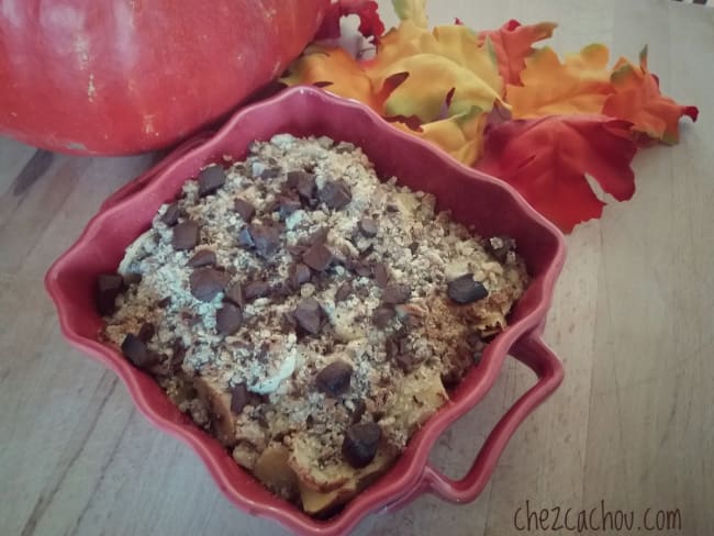 Crumble d'automne aux châtaignes et pépites de chocolat