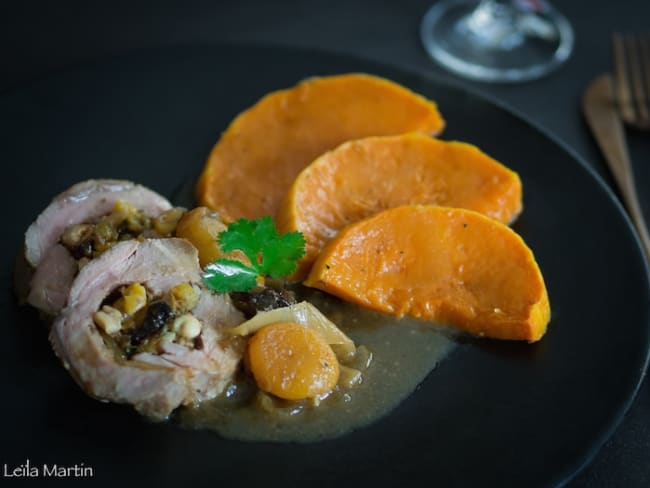 Rôti de veau farci au foie gras, fruits secs, gewurtztraminer et butternut rôtie