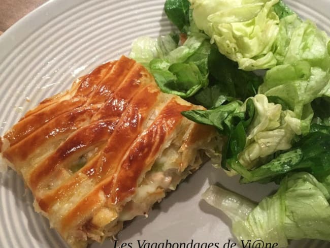 Tresse feuilletée aux poireaux, saumon et fromage reblochon