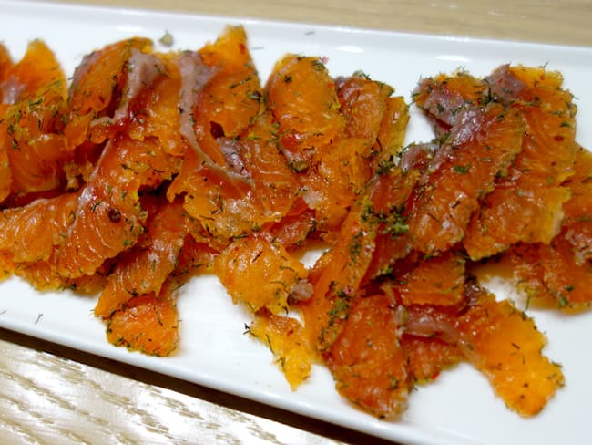 Saumon gravlax mariné comme en Scandivanvie