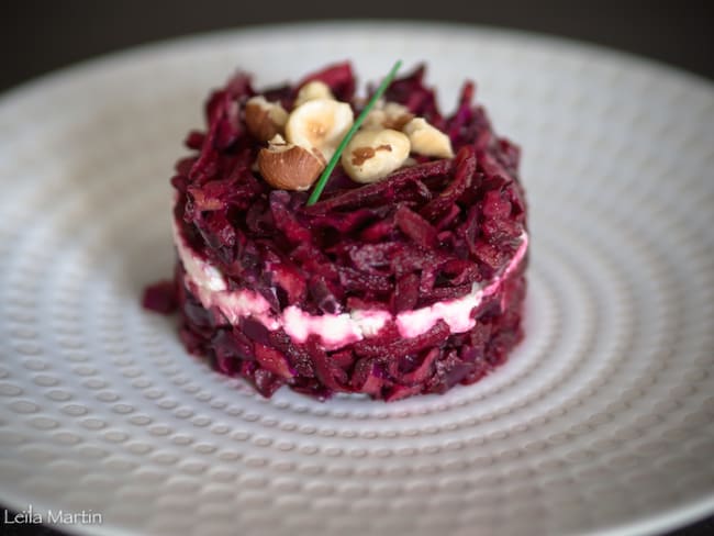 Tartare de betterave et chou rouge au chèvre frais