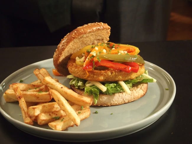 Burger de quinoa végétarien