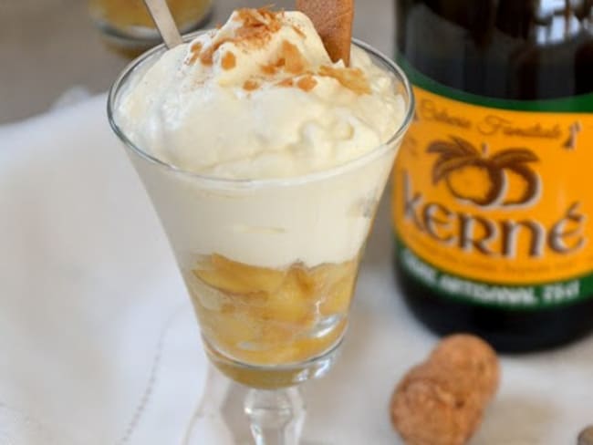 Compotée de pommes et syllabub au cidre