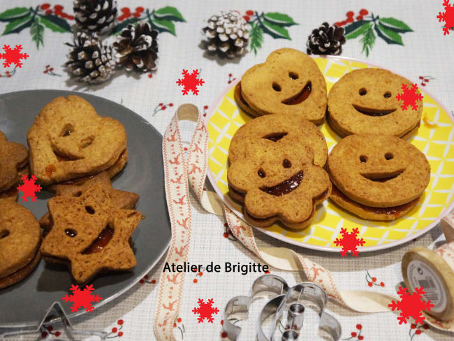 Biscuits tyroliens fourrés au gratte-cul