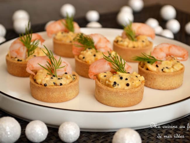 Bouchées aux crevettes et oeufs mimosa