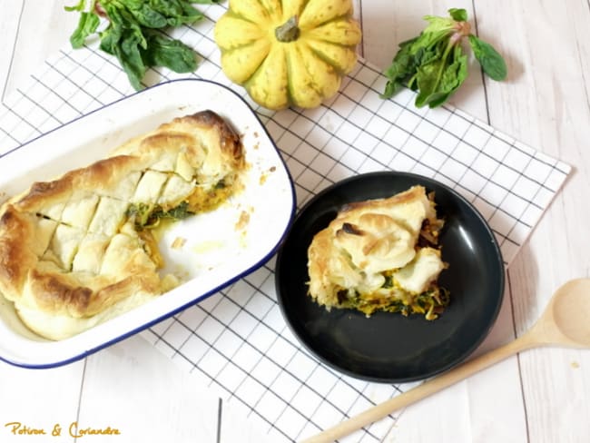 Délicieuse tourte à la courge buttercup, épinards et fromage de chèvre