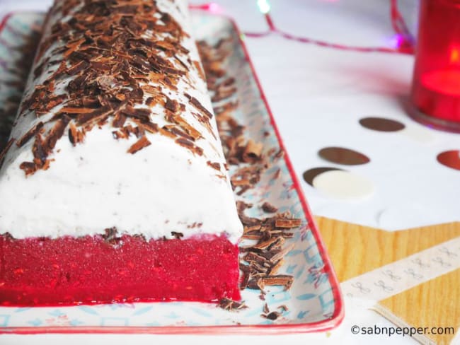 Bûche glacée coco, chocolat et framboise