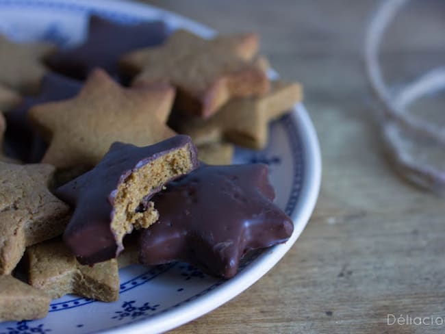 Gingerbread : biscuits aux épices et au chocolat