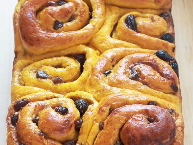 Brioche potiron cannelle et raisins secs