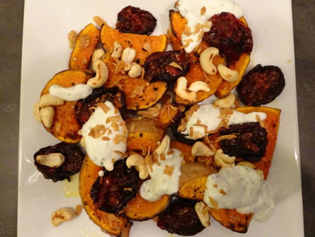 Courge butternut au gingembre, tomates et yaourt au citron vert de Yotam Ottolenghi