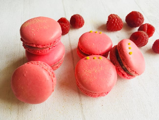 Macarons framboise et framboise thé matcha