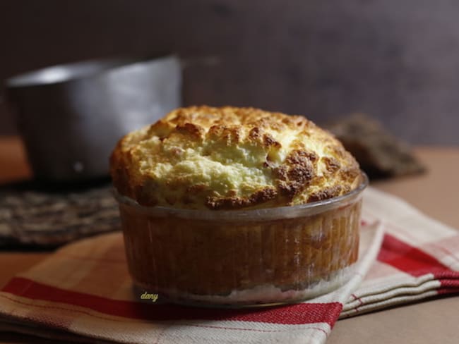 Soufflé au fromage reblochon