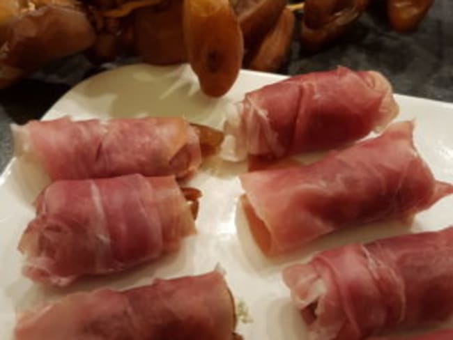 Dattes au fromage boursin et jambon de Parme : pour l'apéro !