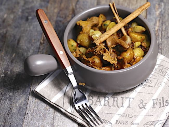 Poêlée de châtaignes aux champignons girolles raisins et épices