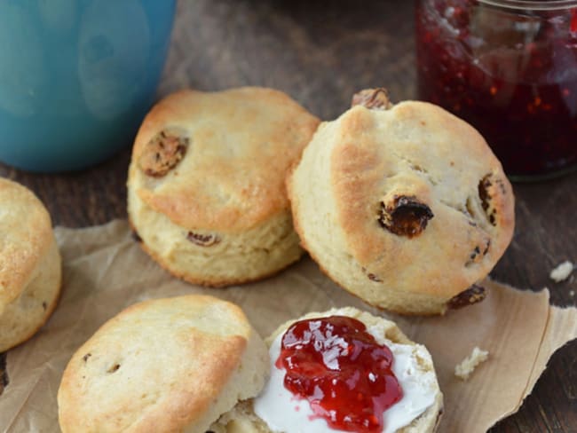 Scones aux raisins secs