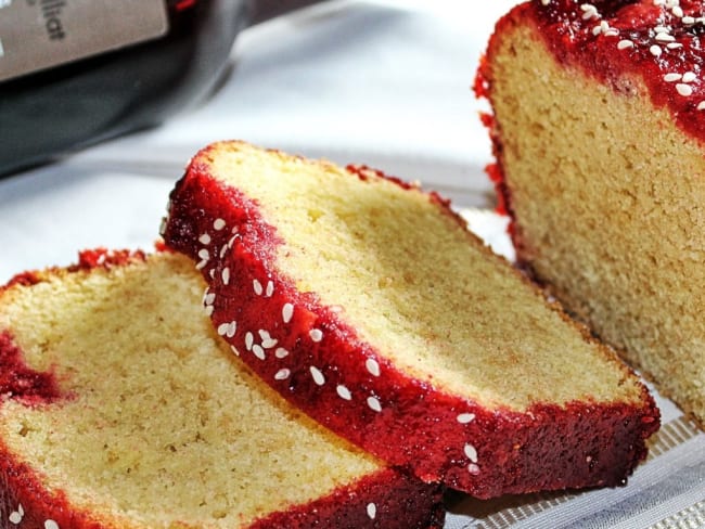 Cake à la betterave et à la fraise