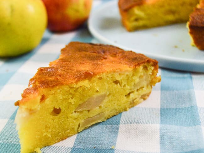 Gâteau aux pommes tout simplement