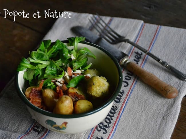 Bol gourmand aux rattes du Touquet, aux choux de Bruxelles et lard fumé