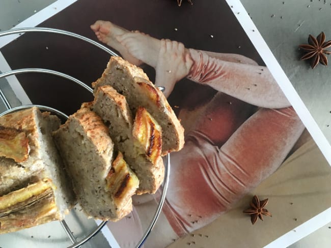 Banana bread aux graines de chia, sans lactose, vegan et sans sucres ajoutés