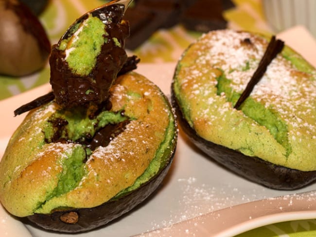 Soufflé à l'avocat, chocolat vanille