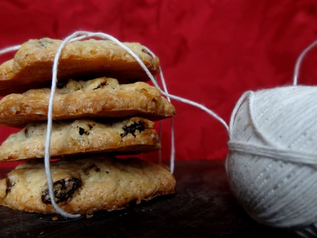 Biscuits crème fraîche raisins secs (super facile)