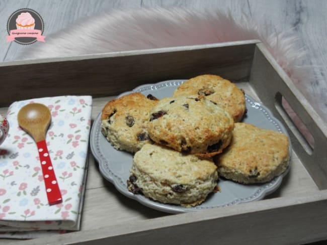 Scones aux raisins secs pour tea time