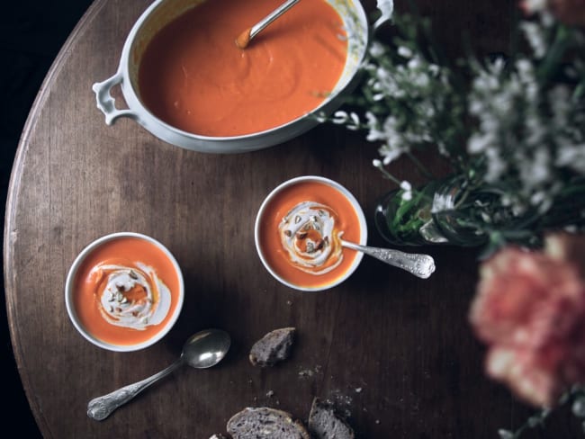 Velouté courge musquée, carottes et crème d'amande